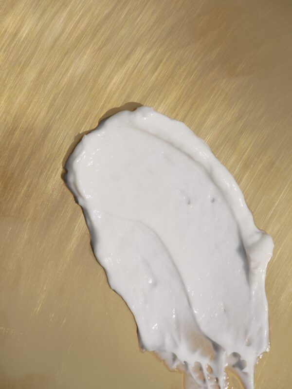 crema text